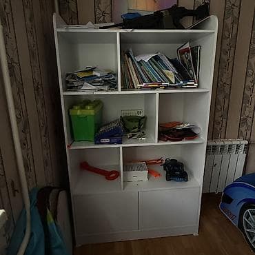 shoe rack: Детская мебель для мальчика: кровать-машина и стеллаж - Кровать в — 3