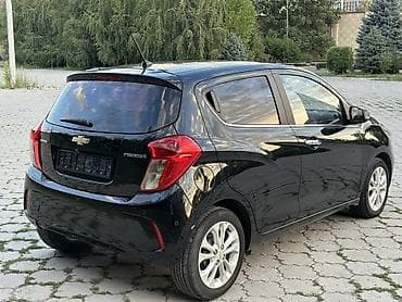 Транспорт: Chevrolet Spark: 2018 г., 1 л, Вариатор, Бензин, Хэтчбэк — 5