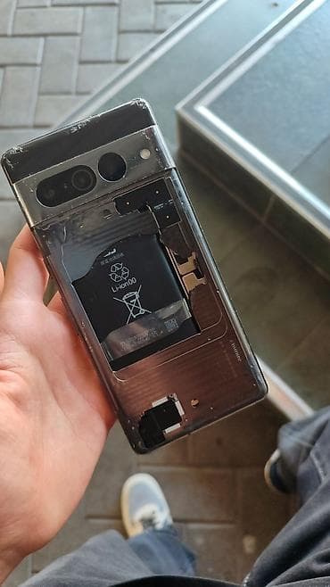 pixel 4 xl: Google Pixel 7 Pro, Б/у, 256 ГБ, цвет - Черный, 2 SIM — 2