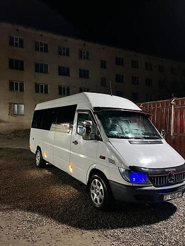ремонт портер 1: Пассажирский микроавтобус Mercedes‑Benz Sprinter (длинная база — 1
