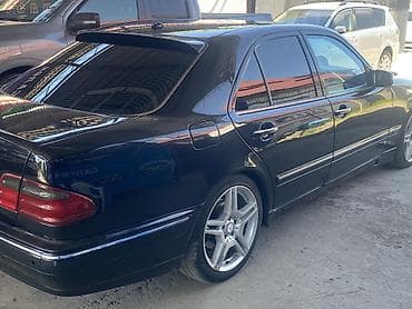 решетка на w211: Mercedes-Benz E-Class: 2000 г., 4.3 л, Автомат, Бензин, Седан — 3