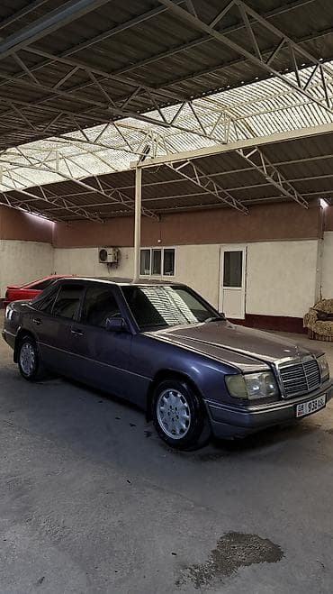 мотор морнинг: Mercedes-Benz W124: 1992 г., 2 л, Механика, Бензин, Седан — 5