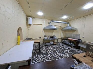 Продажа бизнеса Кафе, Вместе с: Оборудование и мебель, Товарные запасы