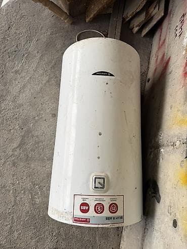 heater: Водонагреватель накопительный Ariston BLU R ABS - Тип: электрический — 1