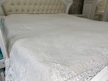 размер пододеяльника евро: Велюровое покрывало Цвет: Белый Размер Покрывало: 230/250 Наволочки — 2