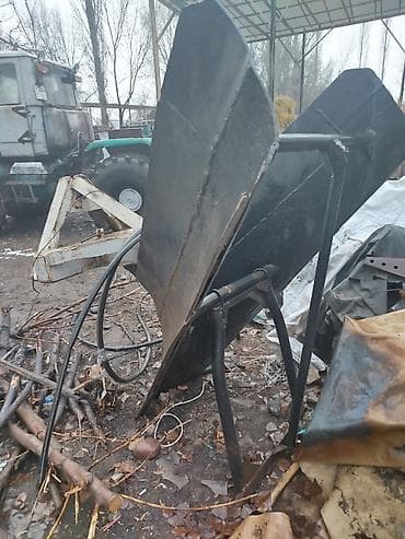 мустанг лошадь цена: Продаётся трактор есть плуг,арычник,мала без борон.На ходу. договорная — 5