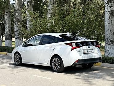 приус 51: Toyota Prius: 2021 г., 1.8 л, Автомат, Гибрид, Хэтчбэк — 2