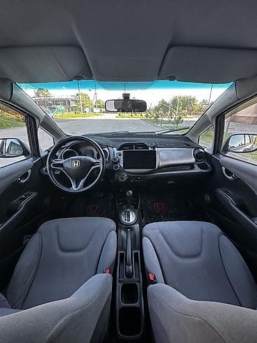 мтз 40: Honda Fit: 2008 г., 1.5 л, Автомат, Бензин, Хэтчбэк — 6