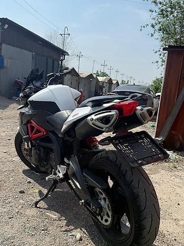 мото фила: Naked 600 куб. см, Бензин, Взрослый, Б/у — 5