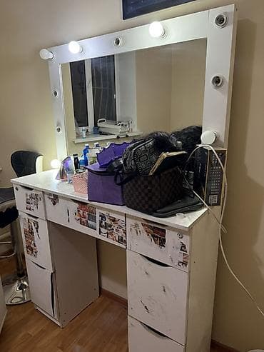 Башка эмеректер: Даараткана үчүн үстөл, Колдонулган, Шкаф менен, түсү - Ак, ЛДСП — 1