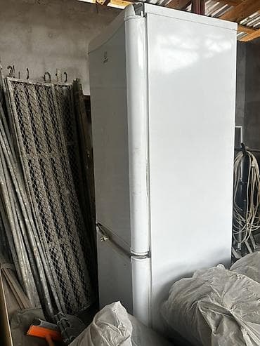 Холодильник Indesit, Двухкамерный, 60 *