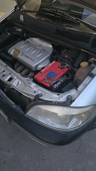Opel Zafira: 2003 г., 1.8 л, Механика, Бензин, Универсал