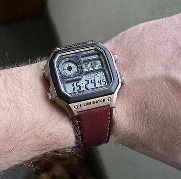 Цифровые наручные часы Casio WORLD TIME - Многоэкранный дисплей