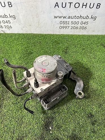 down pipe: Блок abs Kia k7 YG 3.0 GAS 2017 (б/у) — 1
