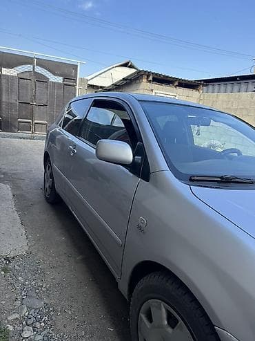 одсей 1: Toyota Corolla: 2002 г., 1.6 л, Ручные, Бензин, Хэтчбэк — 3