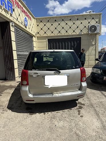 toyota 4ruuner: Toyota Raum: 2004 г., 1.5 л, Автомат, Бензин, Хэтчбэк — 2