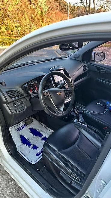 shevrolet lasseti: Chevrolet Spark: 2017 г., 1 л, Вариатор, Бензин, Хэтчбэк — 8