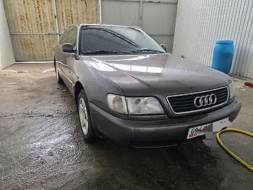 b class: Audi A6: 1996 г., 2.6 л, Ручные, Бензин, Седан — 2