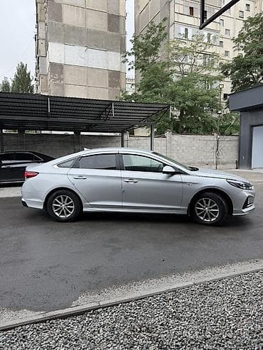 Транспорт: Hyundai Sonata: 2019 г., 2 л, Автомат, Газ, Седан — 3