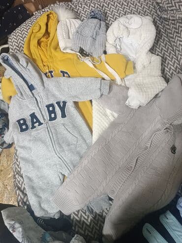 Балдардын кийим-кечелери жана бут кийимдери: Продам детские вещи — 3