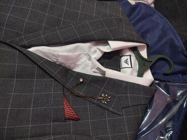 костюм сварщика: Костюм тройка. Продам вместе с рубашкой 46 размер. Совсем новая. + 1 — 1