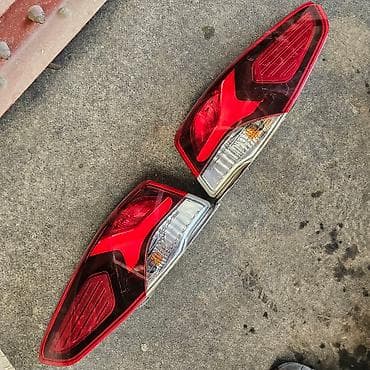 Комплект стоп-сигналов Hyundai 2018 г., Б/у, Оригинал