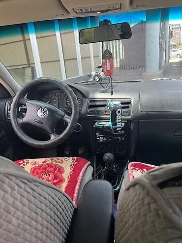 битый гольф: Volkswagen Golf: 2003 г., 1.6 л, Механика, Бензин, Универсал — 5