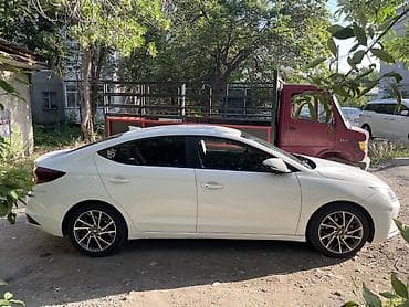 6: Hyundai Avante: 2019 г., 1.6 л, Автомат, Бензин, Седан — 2