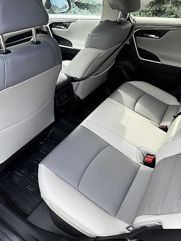 lancer evolution: Toyota RAV4: 2021 г., 2.5 л, Автомат, Гибрид, Кроссовер — 7