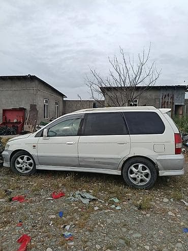 руль на паджеро 2: Mitsubishi Chariot: 2000 г., 2.4 л, Автомат, Бензин, Минивэн — 2