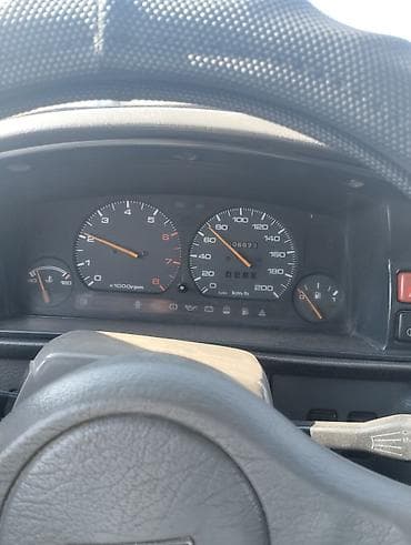 tayota progres: Mazda 626: 1991 г., 2 л, Механика, Бензин, Седан — 7