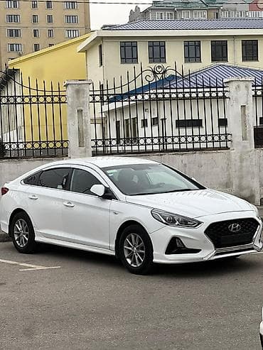 Hyundai Sonata: 2021 г., 2 л, Автомат, Газ, Седан