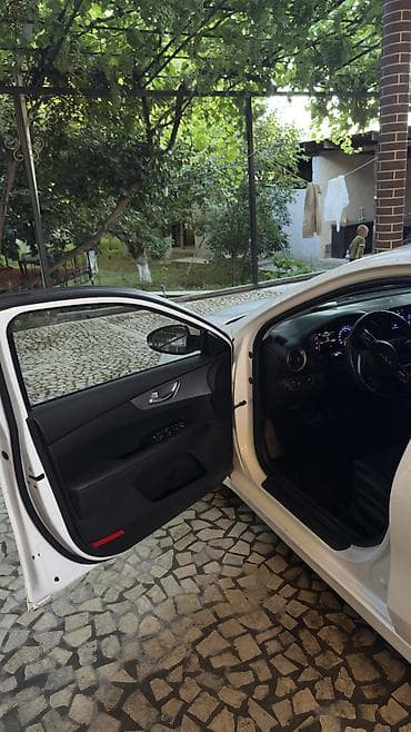 Kia K3: 2021 г., 1.6 л, Вариатор, Бензин, Седан — 6