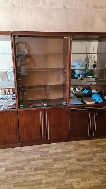 мебел горка: Стенка/горка для гостиной из массива/шпона в классическом сщтиле. - — 3