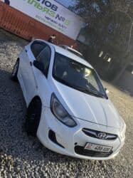 мухобойка авенсис: Hyundai Solaris: 2014 г., 1.4 л, Автомат, Бензин, Хэтчбэк — 4