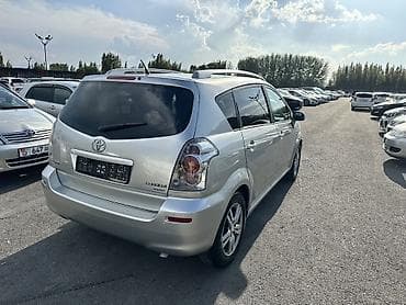 Toyota: Toyota Corolla Verso: 2005 г., 1.8 л, Механика, Бензин, Универсал — 9