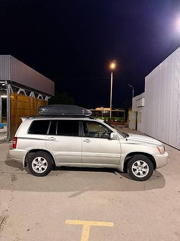 Toyota Highlander: 2003 г., 3 л, Автомат, Газ, Внедорожник — 2