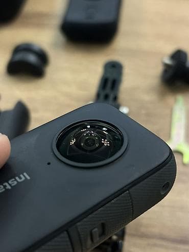 hyperx cloud ii: Экшн‑камера 360° Insta360 ONE X2 с комплектом аксессуаров. Основные — 5