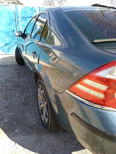 форд мондео 1: Ford Mondeo: 2002 г., 1.8 л, Механика, Бензин, Хэтчбэк — 3