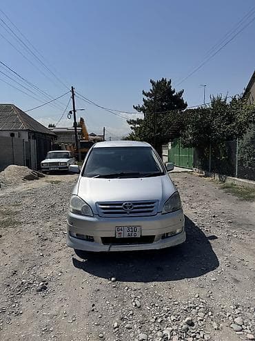 ли 9 авто: Toyota Ipsum: 2003 г., 2.4 л, Автомат, Газ, Минивэн — 2