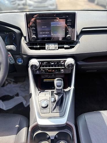 limited: Toyota RAV4: 2021 г., 2.5 л, Автомат, Гибрид, Кроссовер — 7