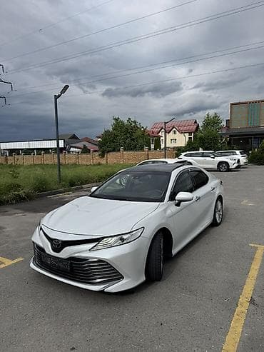 Toyota Camry: 2018 г., 2.5 л, Автомат, Бензин
