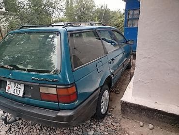 Volkswagen Passat: 1991 г., 1.8 л, Механика, Бензин, Универсал — 4