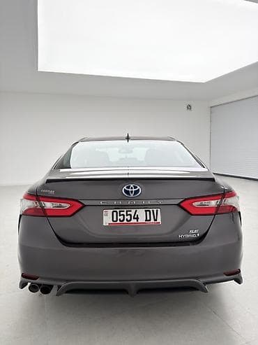 camry 55 гибрид: Toyota Camry: 2019 г., 2.5 л, Вариатор, Гибрид, Седан — 5
