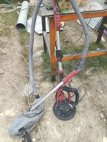 Топоры и колуны: Шлифовальная машина, Жираф — 1