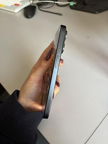 s6 edge: IPhone 15 Pro, Б/у, 128 ГБ, Black Titanium, 81 % — 3