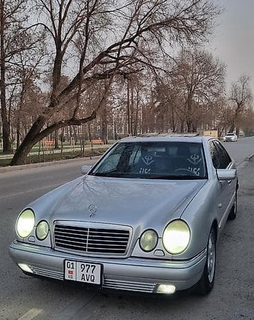Продажа авто: Mercedes-Benz E-Class: 1999 г., 4.3 л, Автомат, Бензин, Седан — 2