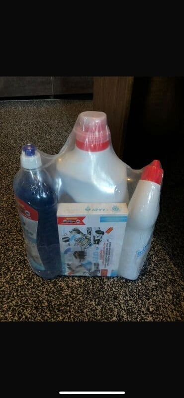 Уборочный инвентарь: Набор бытовой химии в заводской упаковке (стретч-пленка). Комплект — 2