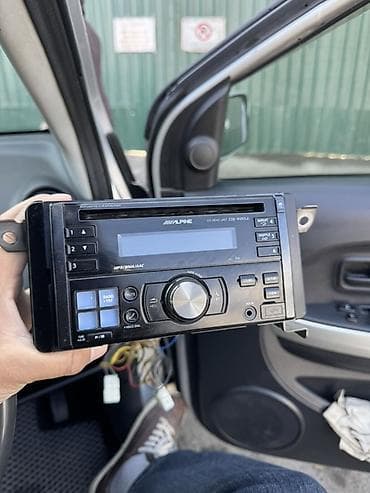 i3 9: Автомобильная магнитола Alpine CDE-W263BT (2 DIN) - Формат: 2 DIN — 1