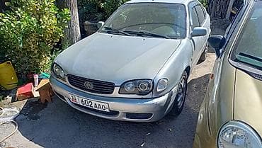 туманник фит: Toyota Corolla: 2000 г., Бензин, Седан — 1